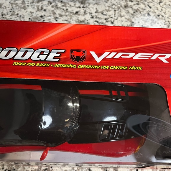 Dodge Viper 2009 Remote control car - Picture 5 of 10